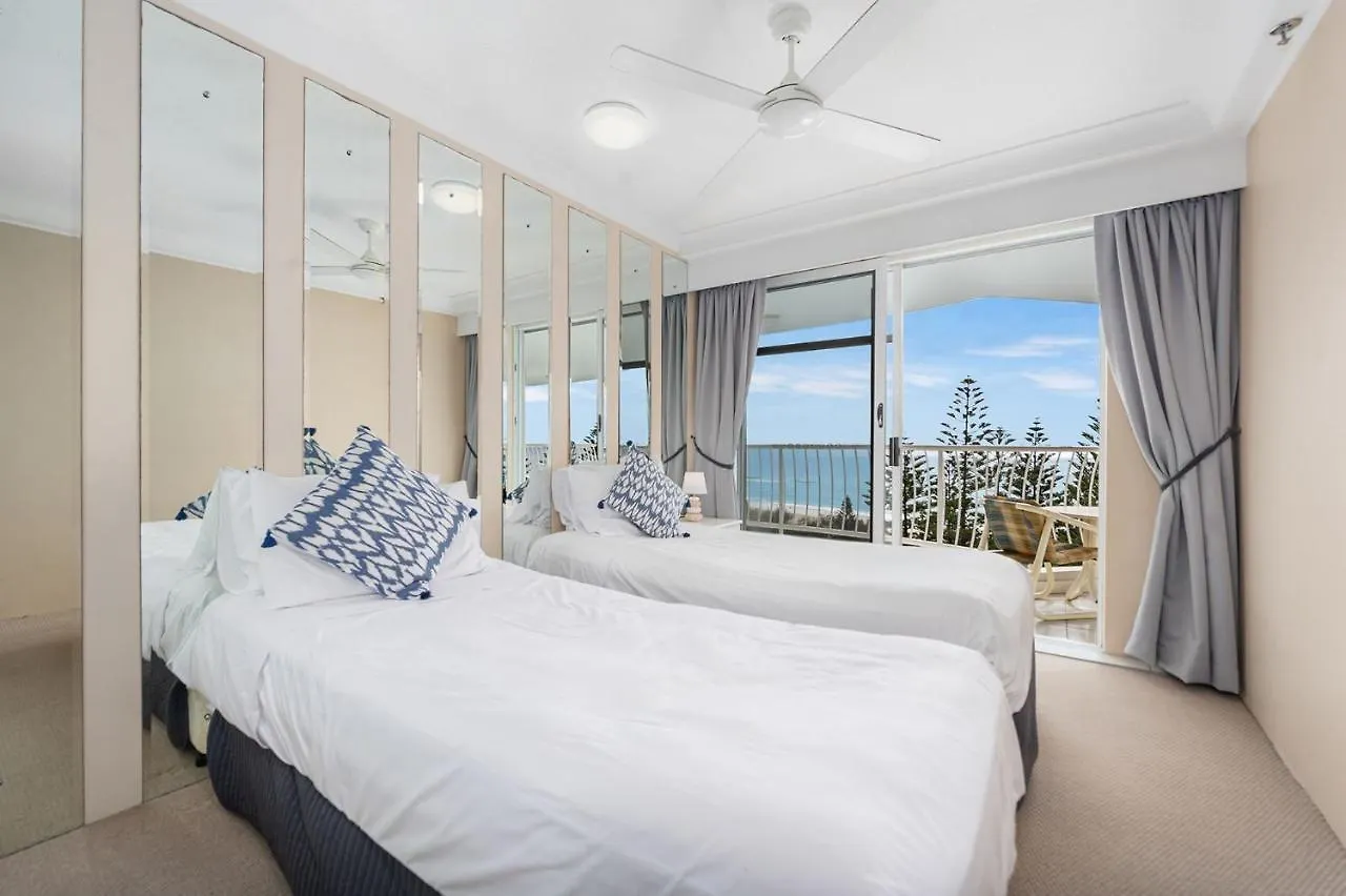 8Th Floor Ocean View Apartment Gold Coast
